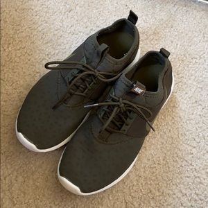 Olive Green Nike’s